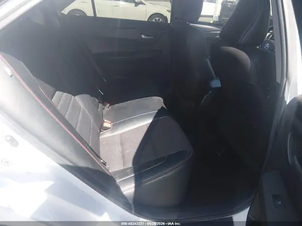 4T1BF1FK2GU263112 2016 TOYOTA CAMRY - Image 8