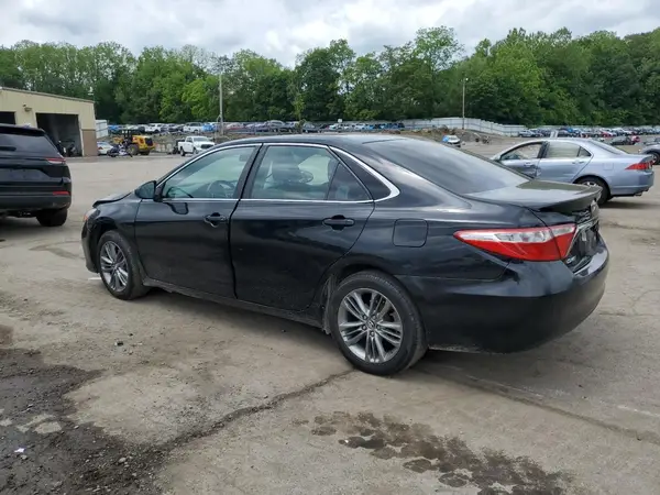 4T1BF1FK2GU265037 2016 TOYOTA CAMRY - Image 2