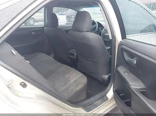 4T1BF1FK2GU503548 2016 TOYOTA CAMRY - Image 8