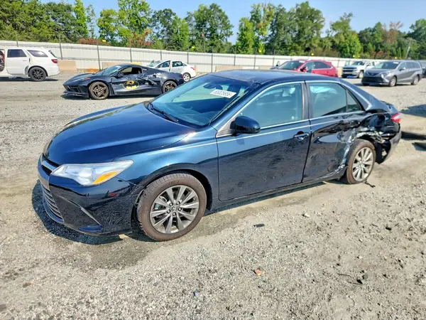 4T1BF1FK2GU504991 2016 TOYOTA CAMRY - Image 1