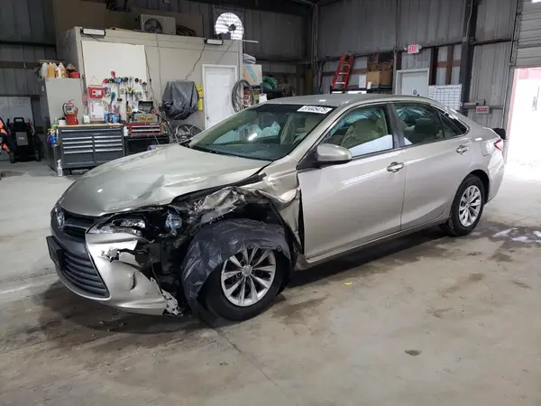 4T1BF1FK2GU506580 2016 TOYOTA CAMRY - Image 1