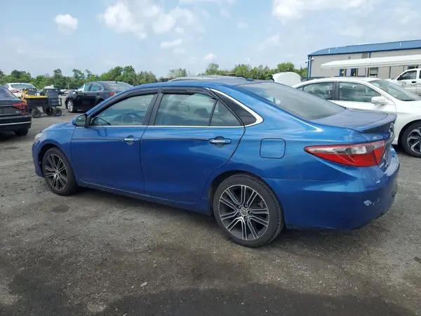 4T1BF1FK2GU507535 2016 TOYOTA CAMRY - Image 2