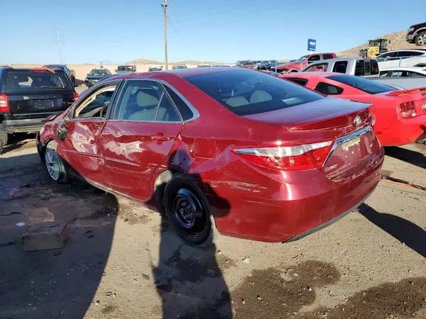 4T1BF1FK2GU511200 2016 TOYOTA CAMRY - Image 2