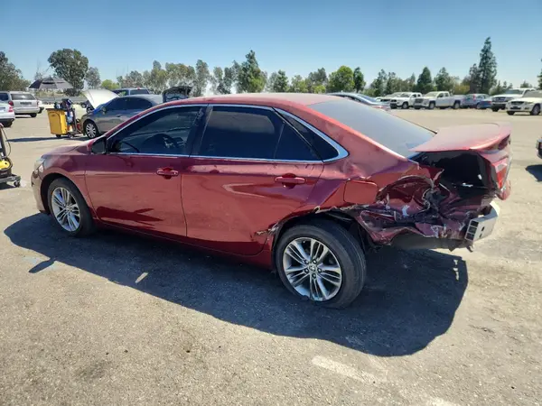 4T1BF1FK2GU514131 2016 TOYOTA CAMRY - Image 2