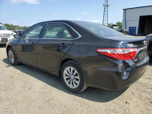 4T1BF1FK2GU514338 2016 TOYOTA CAMRY - Image 2