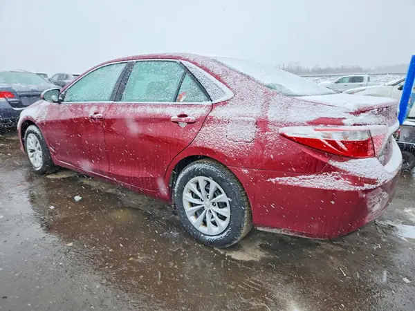 4T1BF1FK2GU515313 2016 TOYOTA CAMRY - Image 2