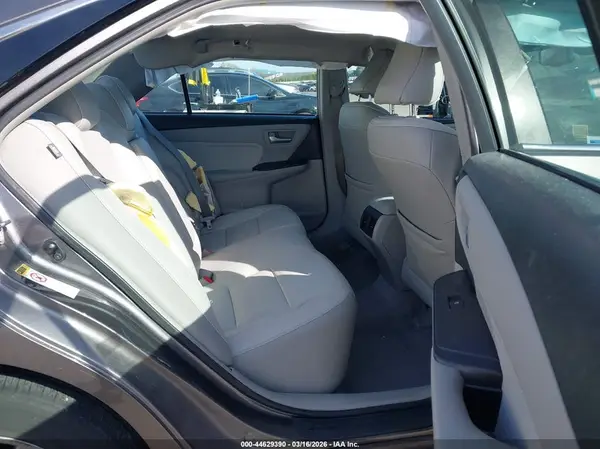 4T1BF1FK2GU516011 2016 TOYOTA CAMRY - Image 8