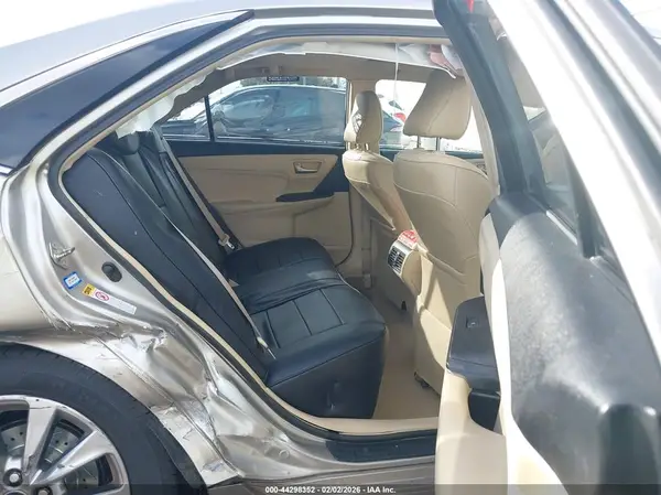 4T1BF1FK2GU518809 2016 TOYOTA CAMRY - Image 8