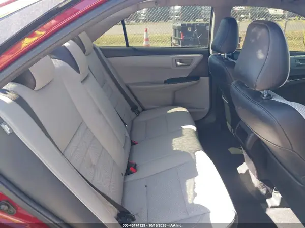 4T1BF1FK2GU520026 2016 TOYOTA CAMRY - Image 8