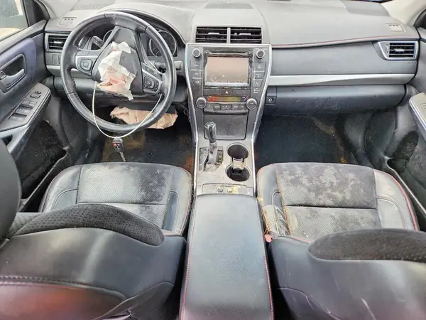 4T1BF1FK2GU521032 2016 TOYOTA CAMRY - Image 8