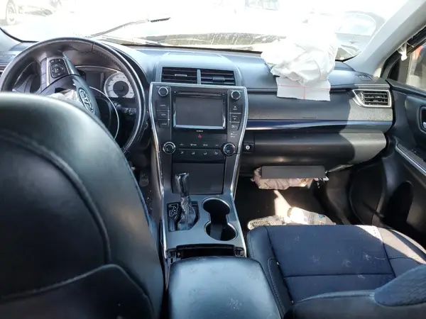 4T1BF1FK2GU523492 2016 TOYOTA CAMRY - Image 8