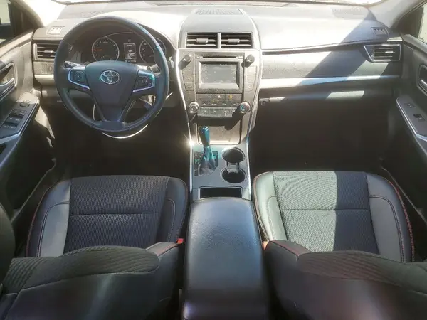 4T1BF1FK2GU530586 2016 TOYOTA CAMRY - Image 8