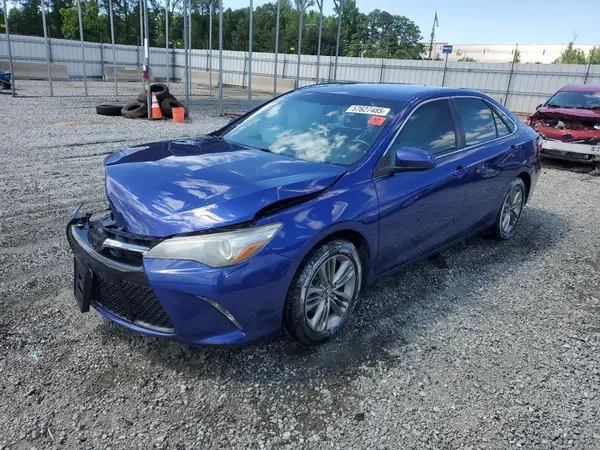 4T1BF1FK2GU532595 2016 TOYOTA CAMRY - Image 1