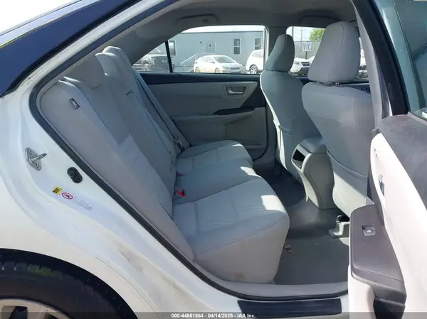 4T1BF1FK2GU540213 2016 TOYOTA CAMRY - Image 8
