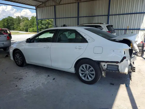 4T1BF1FK2GU543869 2016 TOYOTA CAMRY - Image 2