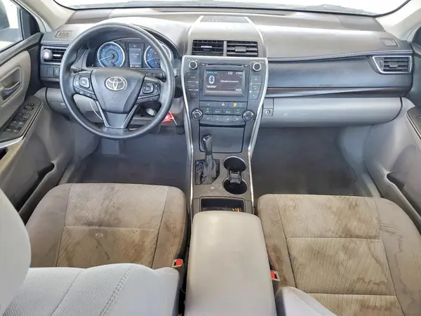 4T1BF1FK2GU543869 2016 TOYOTA CAMRY - Image 8