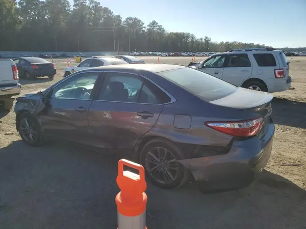 4T1BF1FK2GU544245 2016 TOYOTA CAMRY - Image 2