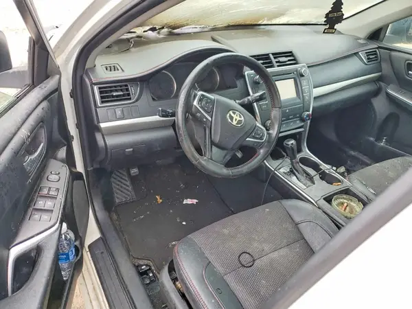 4T1BF1FK2GU545900 2016 TOYOTA CAMRY - Image 8