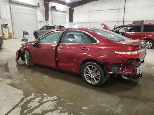 4T1BF1FK2GU555178 2016 TOYOTA CAMRY - Image 2