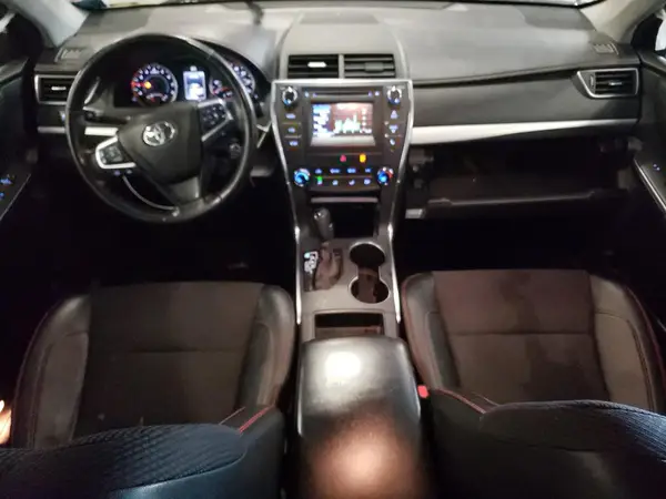 4T1BF1FK2GU555178 2016 TOYOTA CAMRY - Image 8