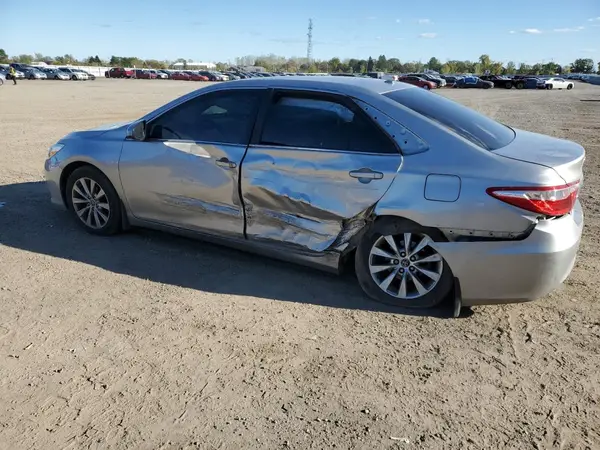 4T1BF1FK2GU555889 2016 TOYOTA CAMRY - Image 2