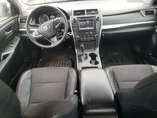 4T1BF1FK2GU563698 2016 TOYOTA CAMRY - Image 8