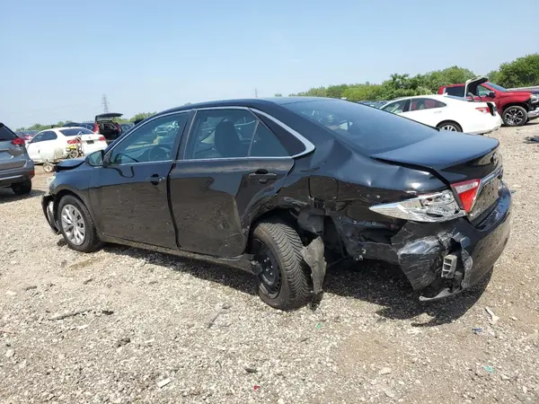 4T1BF1FK2GU563958 2016 TOYOTA CAMRY - Image 2