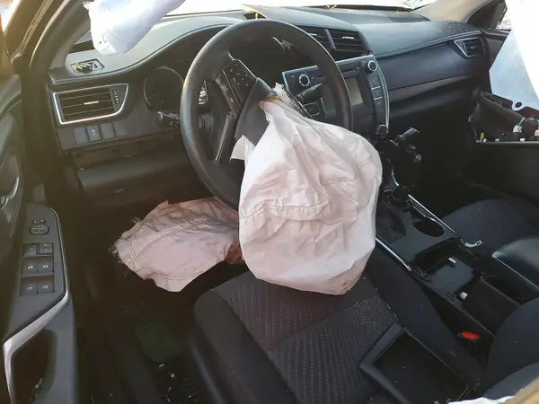 4T1BF1FK2GU566729 2016 TOYOTA CAMRY - Image 8