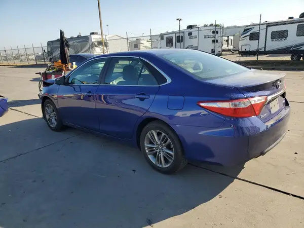 4T1BF1FK2GU576208 2016 TOYOTA CAMRY - Image 2
