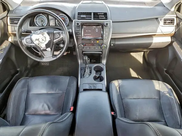4T1BF1FK2GU579268 2016 TOYOTA CAMRY - Image 8