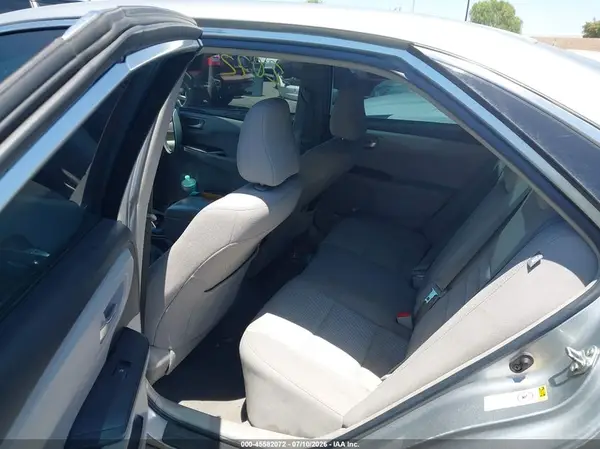 4T1BF1FK2GU579805 2016 TOYOTA CAMRY - Image 8