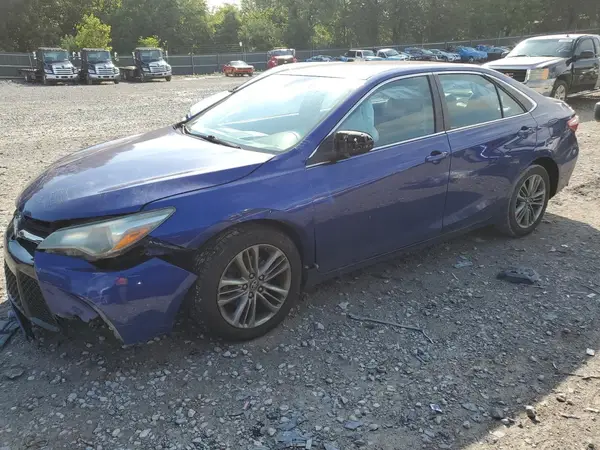 4T1BF1FK2GU586186 2016 TOYOTA CAMRY - Image 1