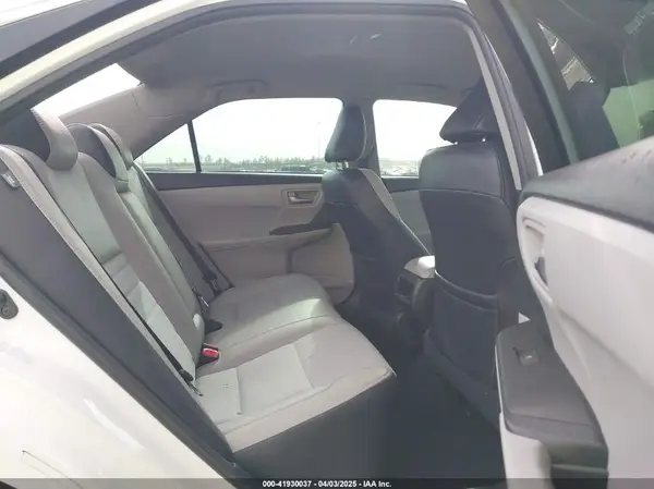 4T1BF1FK2GU586284 2016 TOYOTA CAMRY - Image 8