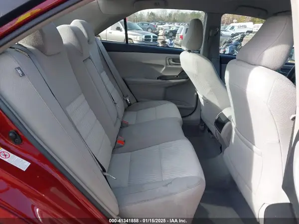 4T1BF1FK2GU587340 2016 TOYOTA CAMRY - Image 8