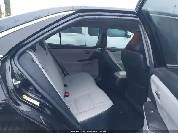 4T1BF1FK2GU591677 2016 TOYOTA CAMRY - Image 8
