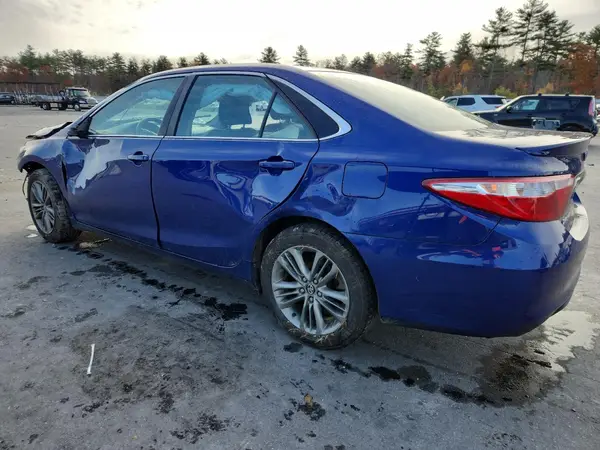 4T1BF1FK2GU595437 2016 TOYOTA CAMRY - Image 2