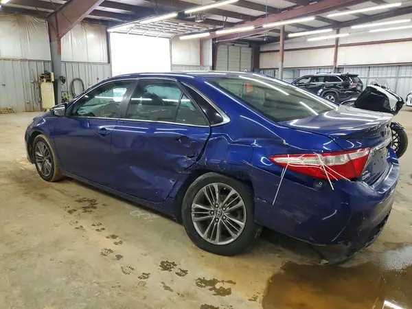 4T1BF1FK2GU605397 2016 TOYOTA CAMRY - Image 2