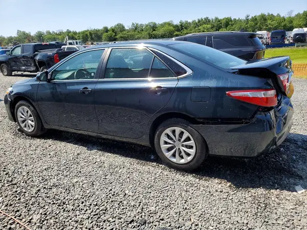 4T1BF1FK2GU607733 2016 TOYOTA CAMRY - Image 2