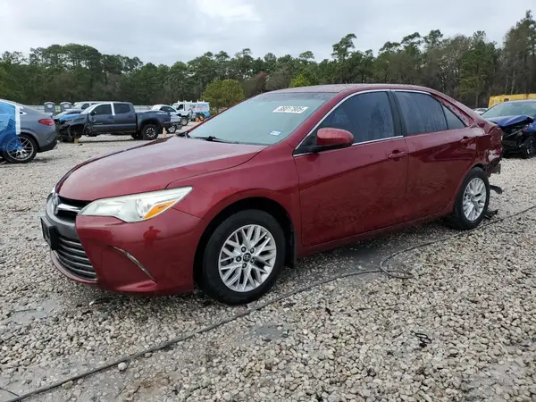 4T1BF1FK2GU613497 2016 TOYOTA CAMRY - Image 1