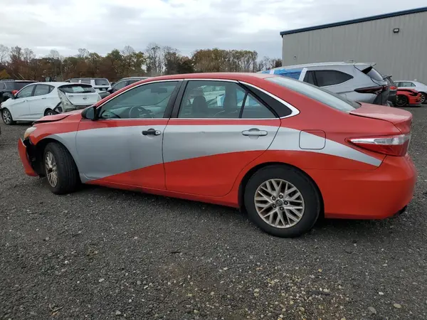 4T1BF1FK2HU267727 2017 TOYOTA CAMRY - Image 2