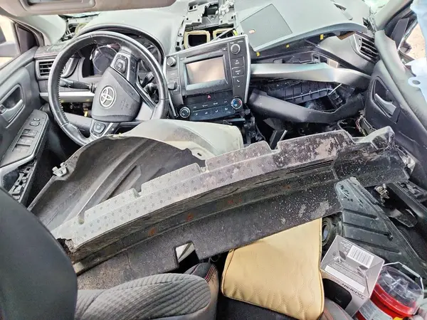 4T1BF1FK2HU273396 2017 TOYOTA CAMRY - Image 8