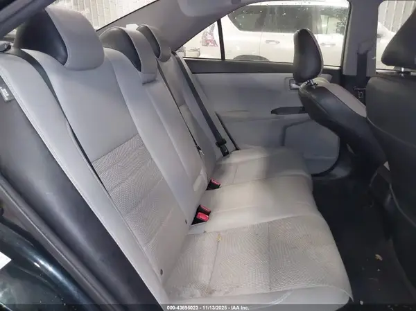 4T1BF1FK2HU278307 2017 TOYOTA CAMRY - Image 8