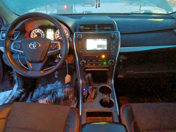 4T1BF1FK2HU284253 2017 TOYOTA CAMRY - Image 8