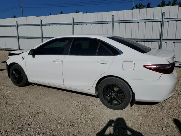 4T1BF1FK2HU288660 2017 TOYOTA CAMRY - Image 2