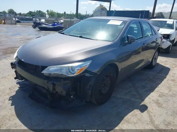 4T1BF1FK2HU292434 2017 TOYOTA CAMRY - Image 2