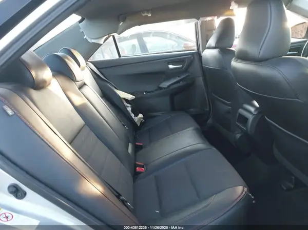 4T1BF1FK2HU293051 2017 TOYOTA CAMRY - Image 8