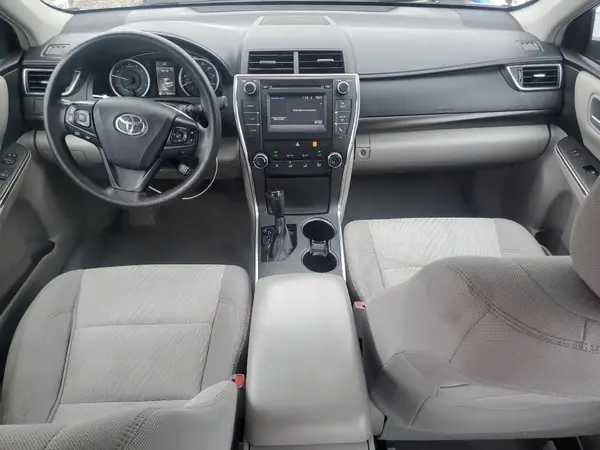 4T1BF1FK2HU296046 2017 TOYOTA CAMRY - Image 8