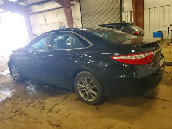 4T1BF1FK2HU299089 2017 TOYOTA CAMRY - Image 2