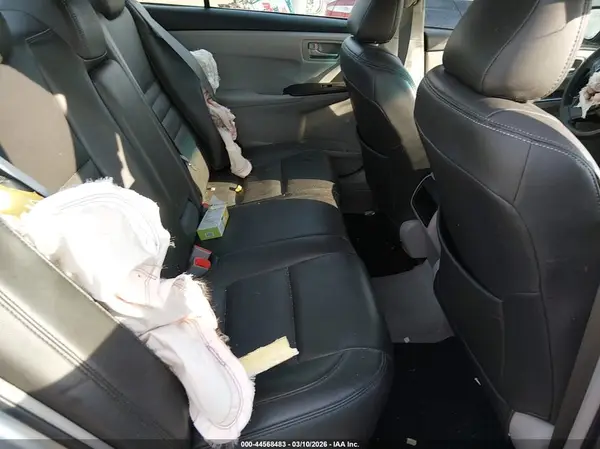 4T1BF1FK2HU303349 2017 TOYOTA CAMRY - Image 8