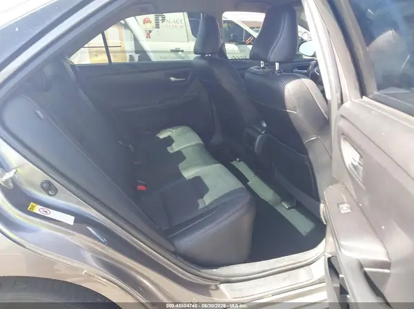 4T1BF1FK2HU308390 2017 TOYOTA CAMRY - Image 8